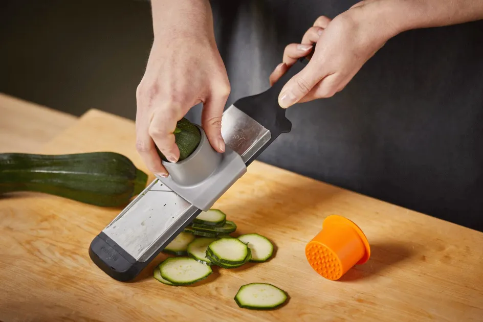 New Fiskars Functional Form Grøntsagssnitter