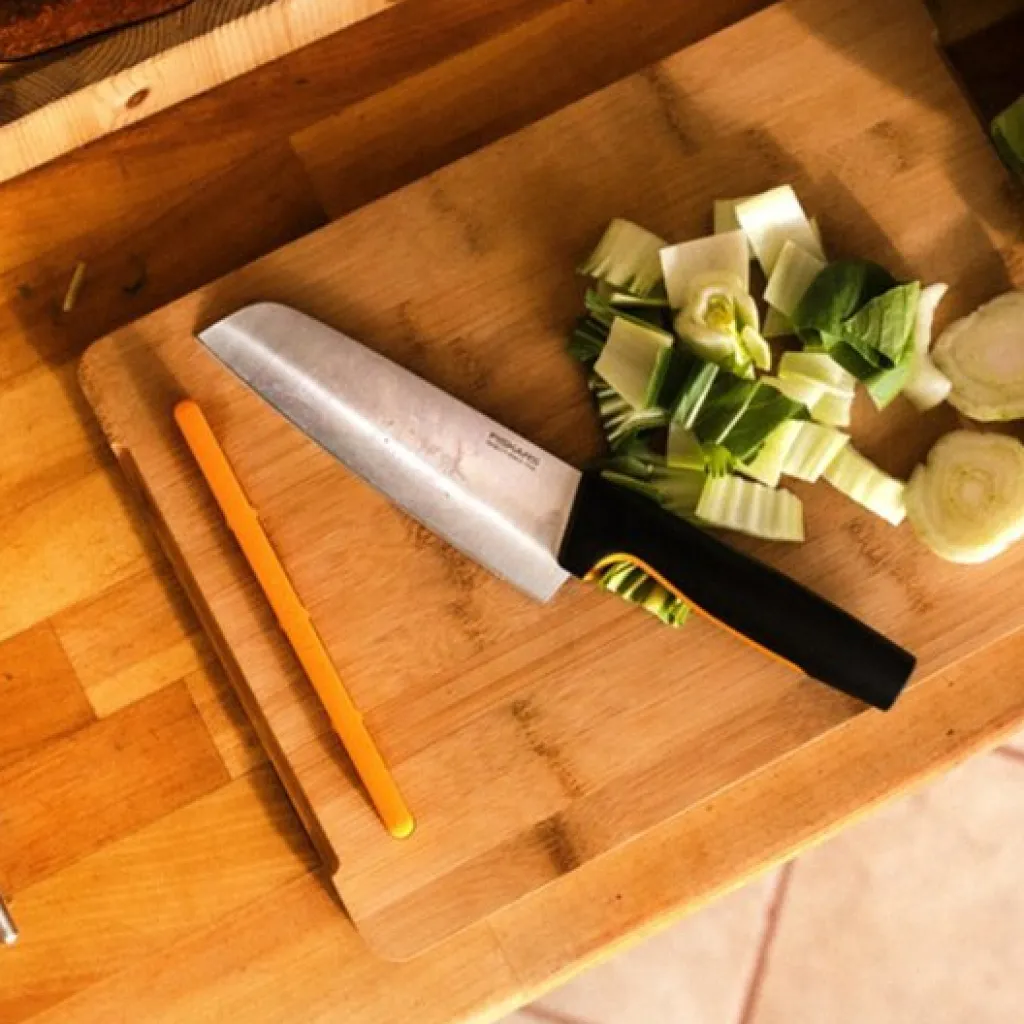 Fiskars Kokkeknive|Japanske Knive > Functional Form Santoku Kniv 16 cm