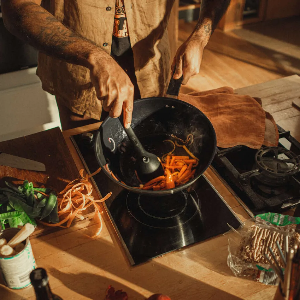 Fiskars Pander > Functional Form Wok 28 cm, Rustfrit Stål