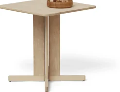 Form & Refine Borde > Quatrefoil Bord H72,5 cm, Hvidolieret Eg