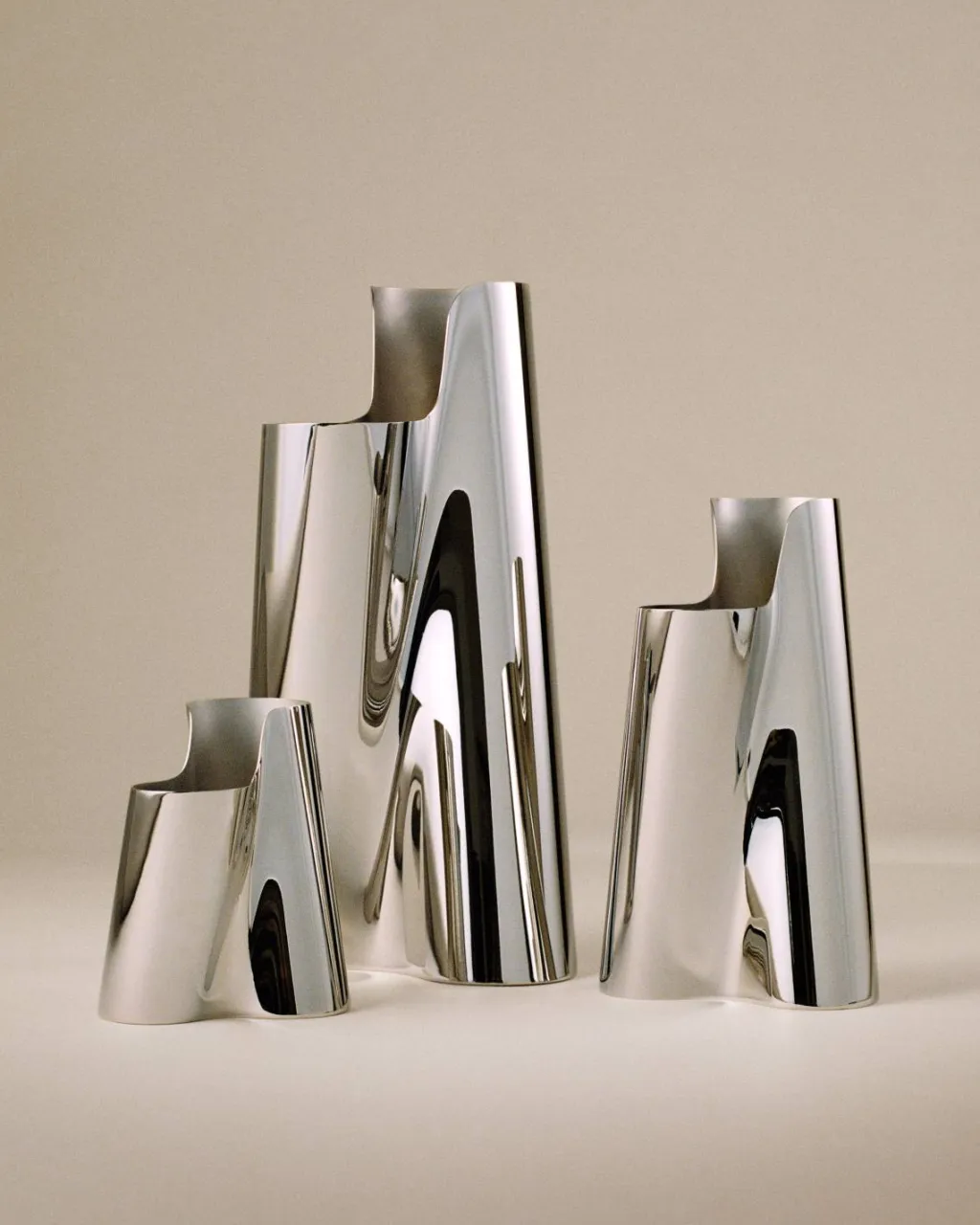 Georg Jensen Stue|Vaser > Lituus Vase H, Blankt Stål