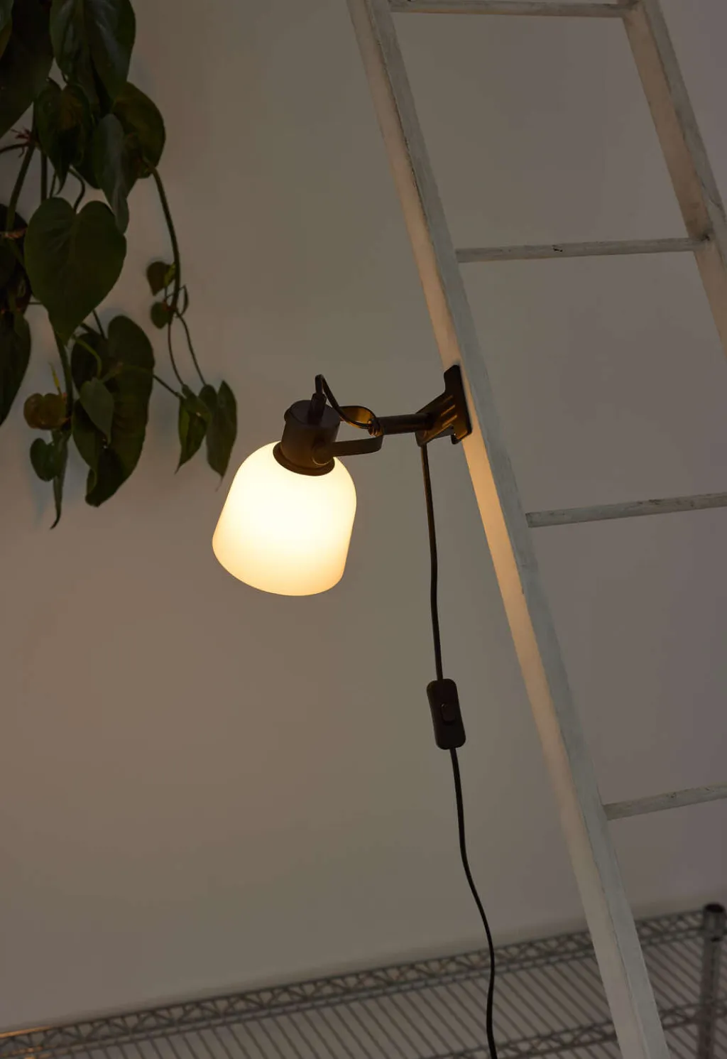 Online Glow Clipslampe H22 cm, Sort/Opal Lamper Til Kontoret|Lamper Til Soveværelset