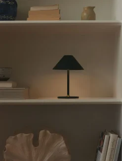 Clearance Halo Design Hygge Trådløs Bordlampe LED H19 cm, Mørkegrøn