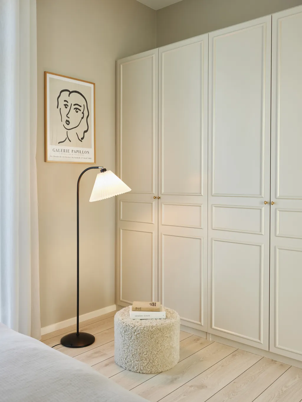 Sale Medina Gulvlampe H132 cm, Hvid/Sort Lamper Til Kontoret|Lamper Til Stuen