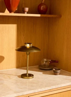 Clearance Halo Design Stepp 1-2-3 Trådløs Bordlampe LED H28 cm, Antik Messing