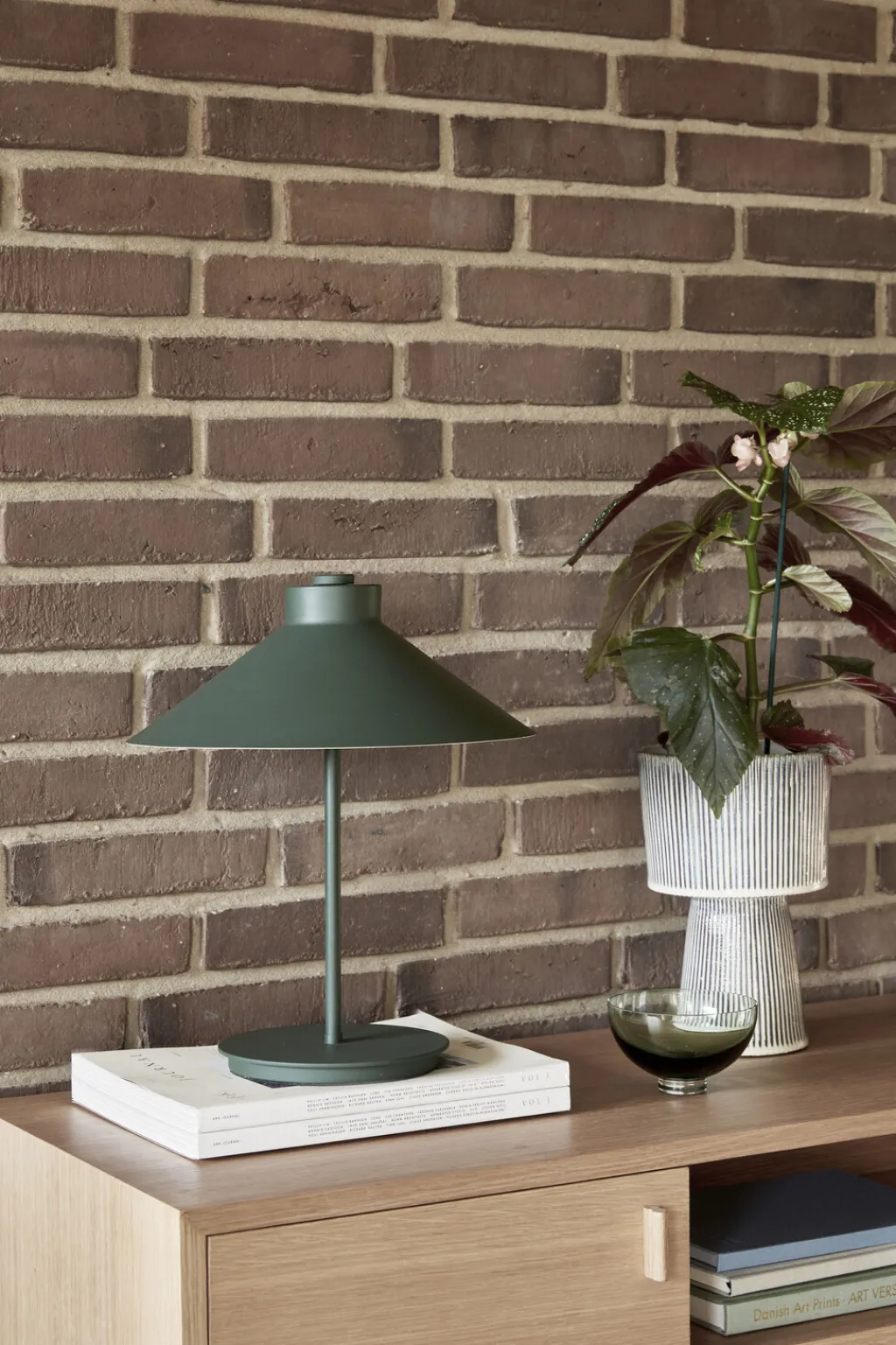 Shape Bordlampe H38 cm, Grøn Lamper Til Kontoret|Lamper Til Soveværelset