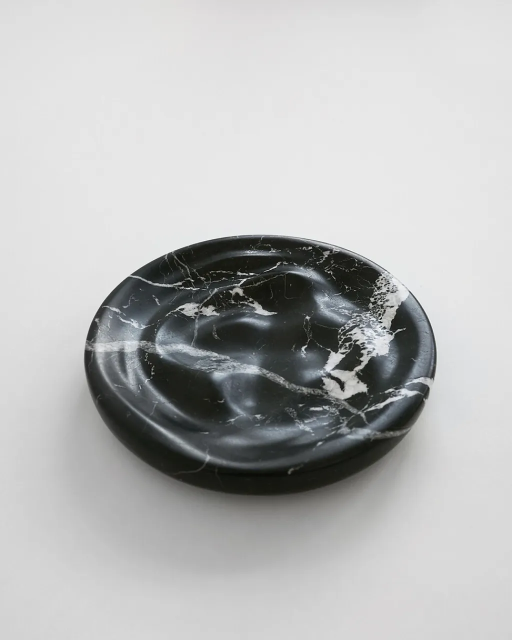 Hein Studio Skåle|Spisestue > Ripple Skål Ø30 cm, Sort