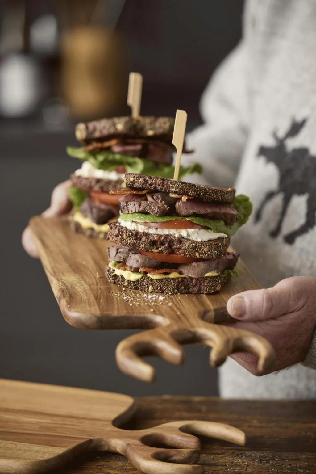 Holm Skærebrætter Og Serveringsbrætter|Spisestue > Serveringsbræt m. Gevir , Akacietræ
