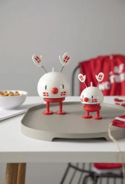 Hoptimist Stue|Træfigurer Og Figurer > Birthday Buble , Hvid