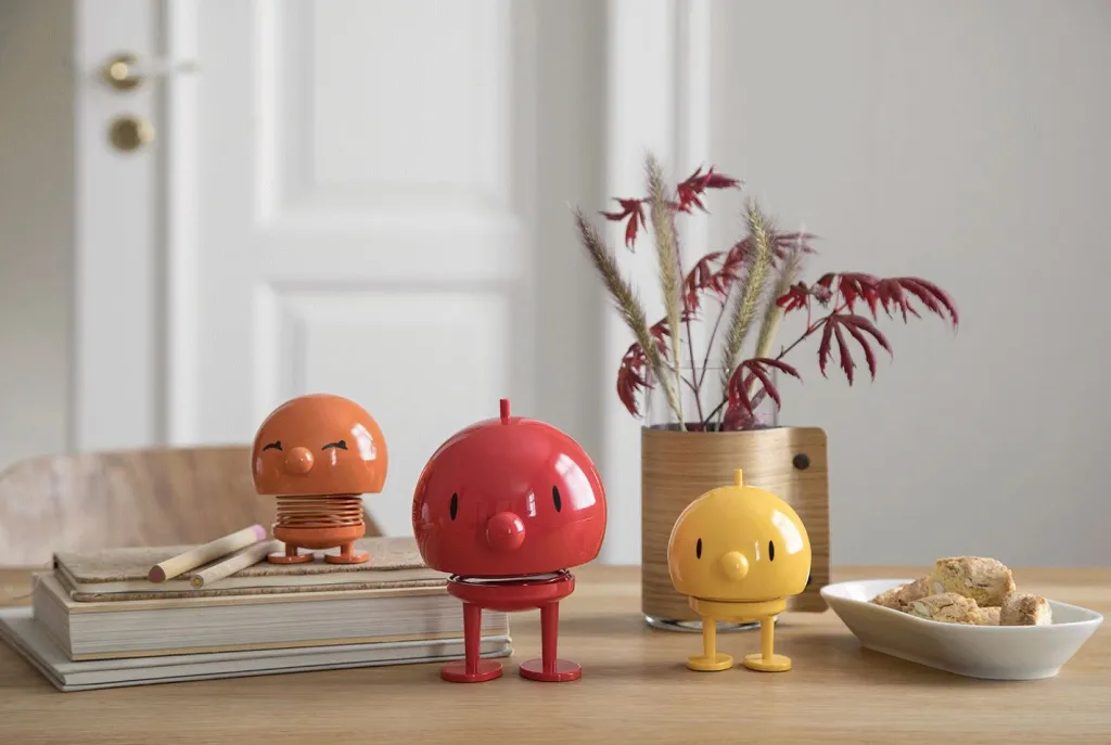 Hoptimist Stue|Træfigurer Og Figurer > Bube ,