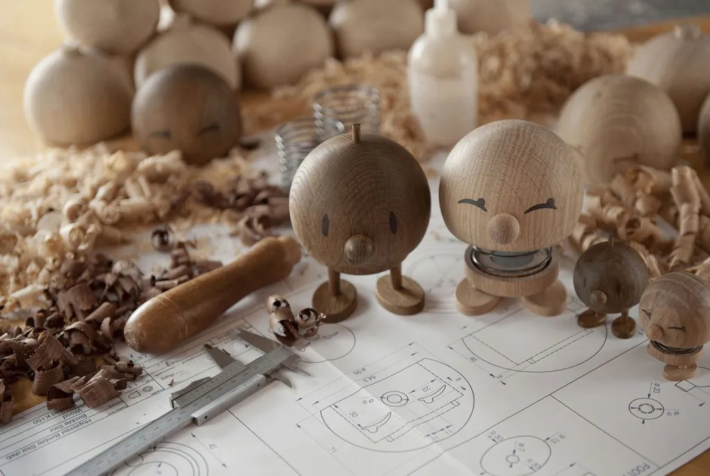 Hoptimist Stue|Træfigurer Og Figurer > Bimble S,