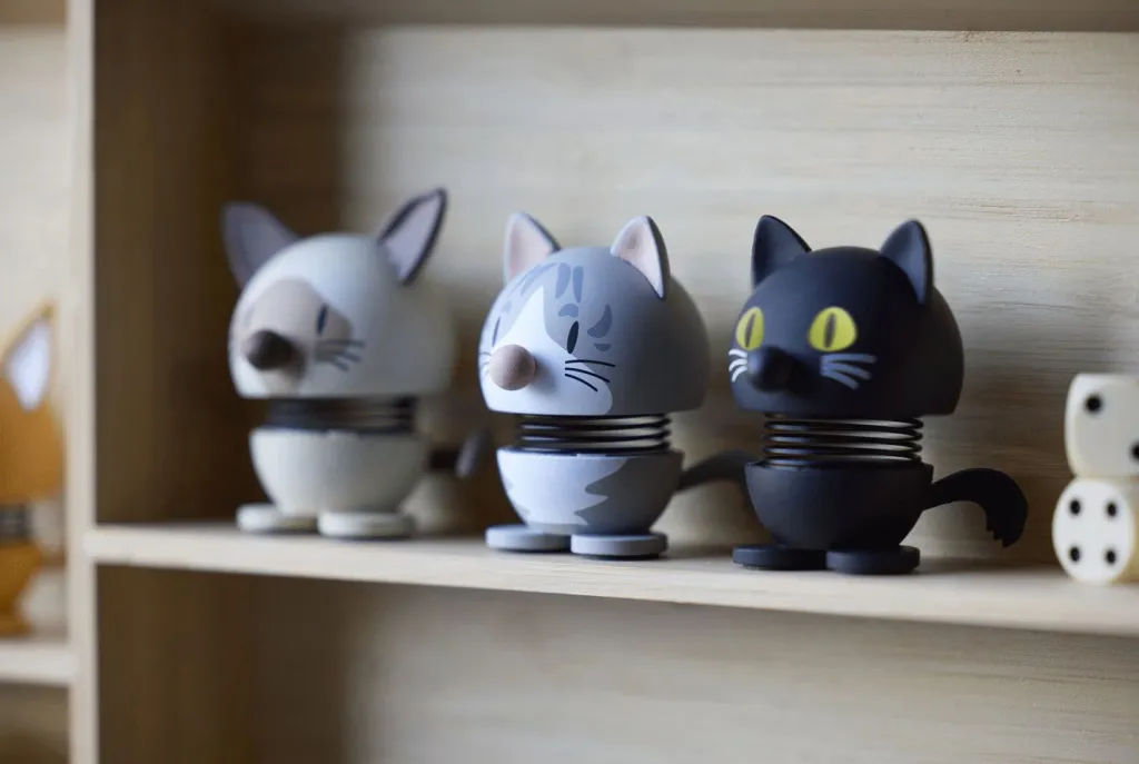 Outlet Maine Coon XS, Grå Træfigurer Og Figurer