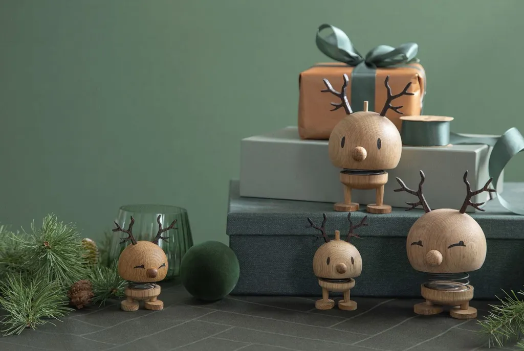 Hoptimist Stue|Træfigurer Og Figurer > Rendyr Buble , Eg