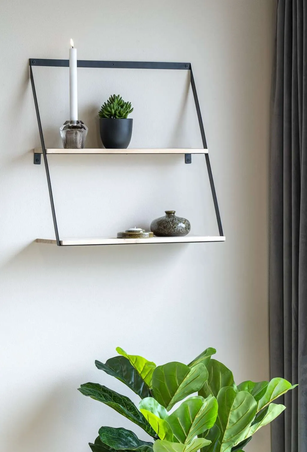 House Nordic Hylder > Bern Væghylde H52 cm, Fyr