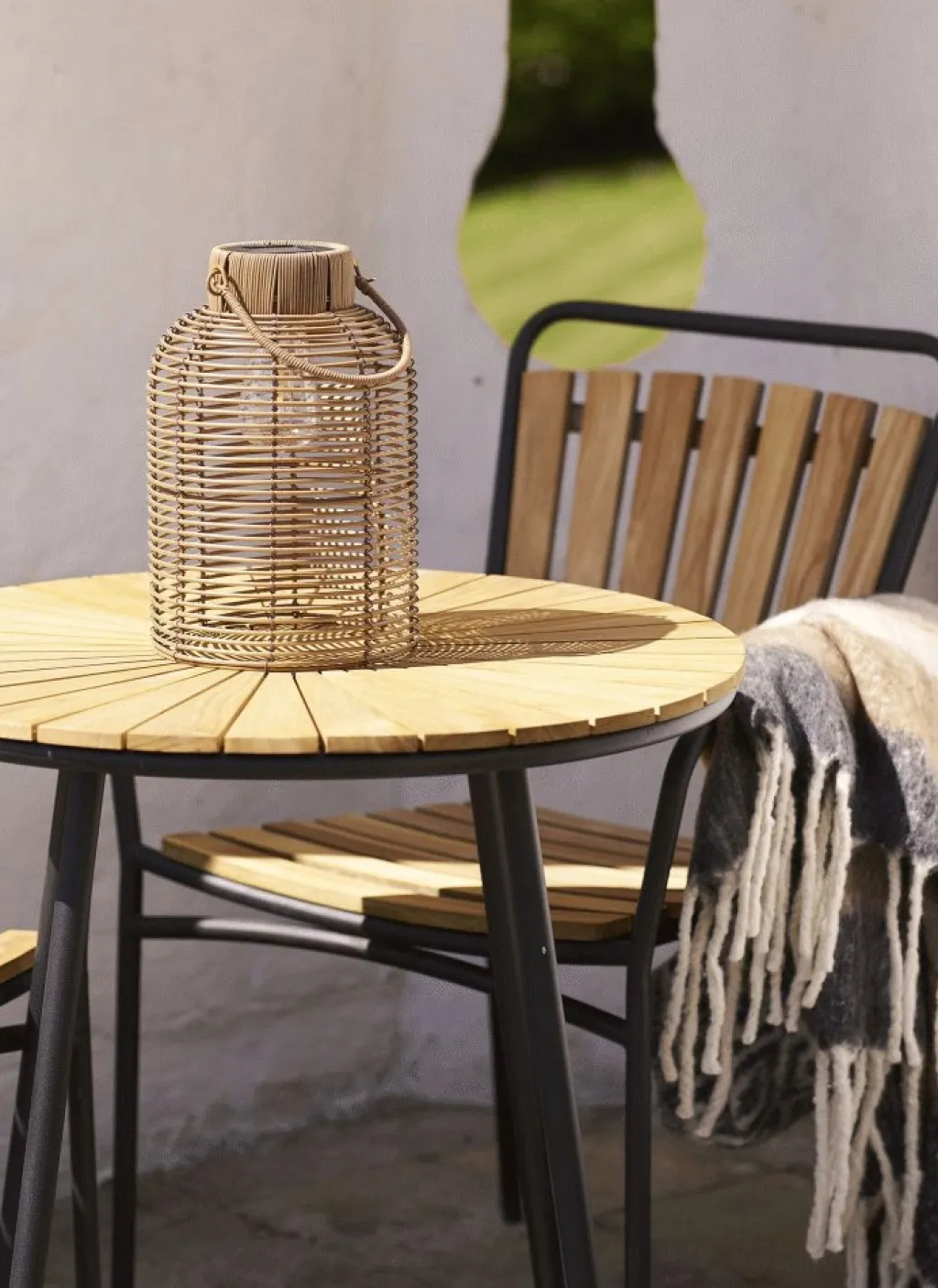 House Nordic Lamper Til Haven Og Terrassen|Solcellelamper > Brentford Solcellelanterne H30,5 cm, Polyrattan