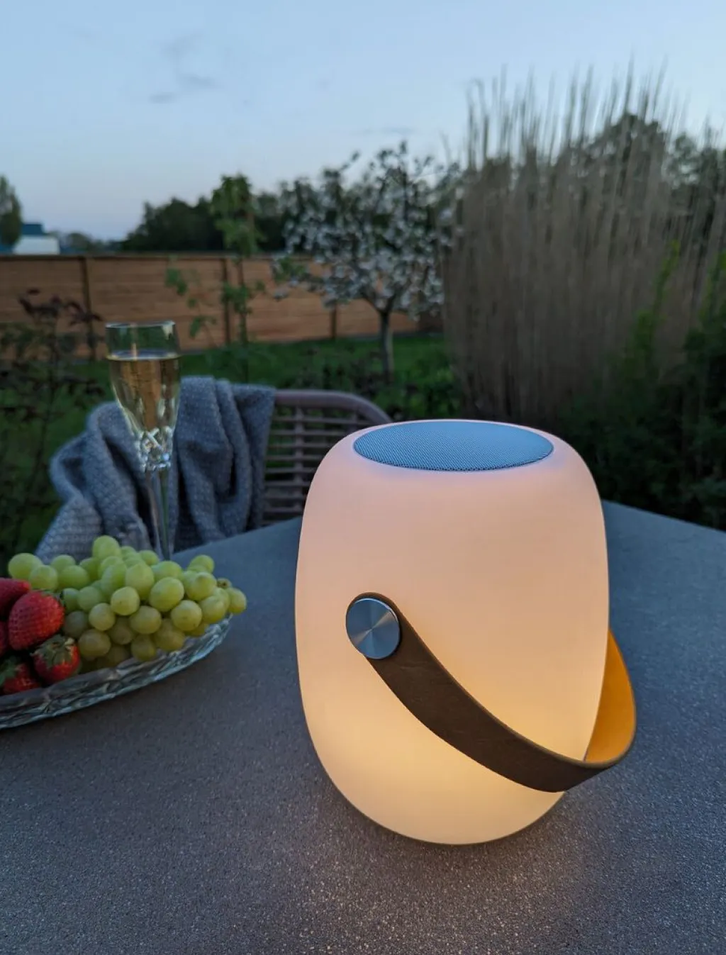 Best Cardiff Trådløs Bordlampe LED H21 cm, Hvid Lamper Til Soveværelset|Bordlamper