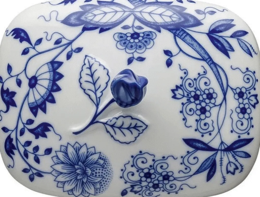 Hutschenreuther Skåle > Blau Zwiebelmuster Låg til Smørboks 15 cm, Blå