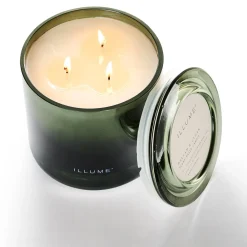 Hot ILLUME Duftlys Ø11,5/H12 cm, Balsam & Cedar