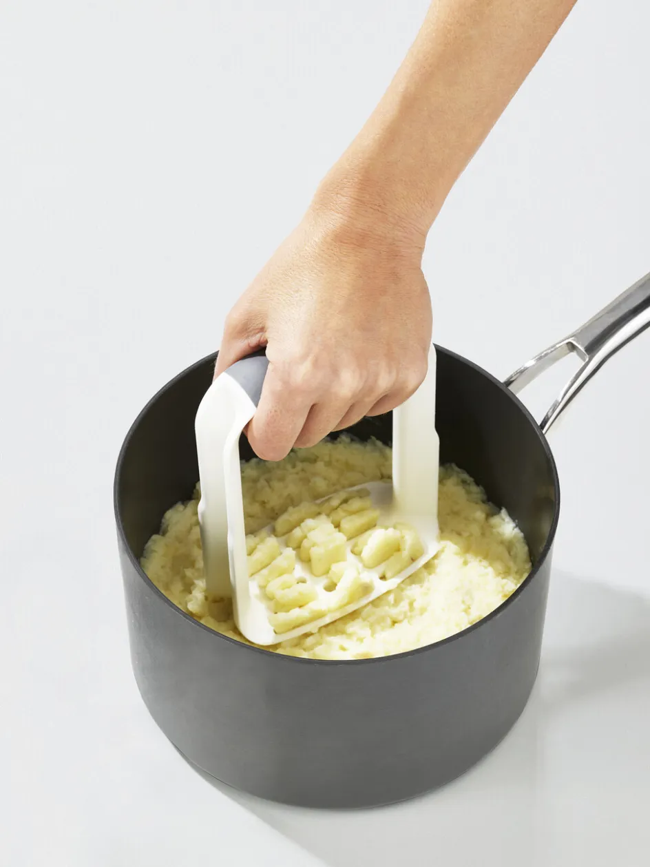 Clearance Joseph Joseph Easy-Mash Kartoffelmoser 16,5 cm, Hvid