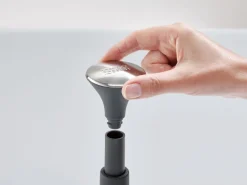 Joseph Joseph Køkkenrulleholdere > Push&Tear Køkkenrulleholder H28 cm,
