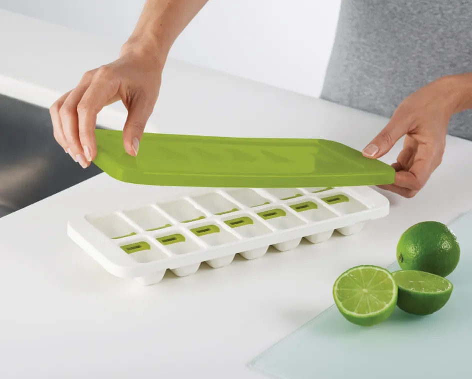 Sale Joseph Joseph QuickSnap Plus Isterningbakke, Hvid/Blå