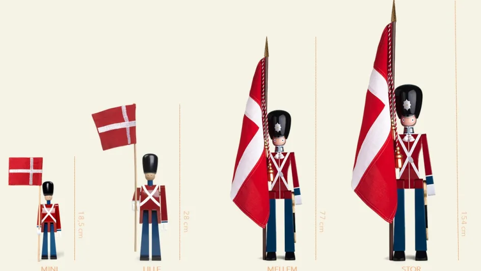 Hot Kay Bojesen Denmark Kay Bojesen Fanebærer , Malet Bøgetræ