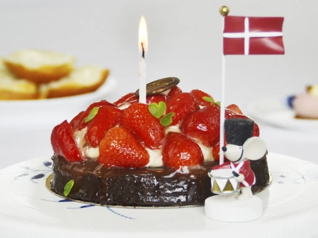 Outlet Bordflag Mus m. Tromme H14,5 cm Børn Fødselsdagsdekoration|Bordflag