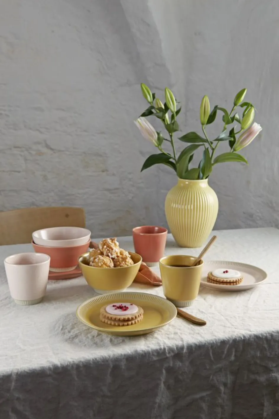Best Knabstrup Keramik Ripple Vase H27 cm, Gul
