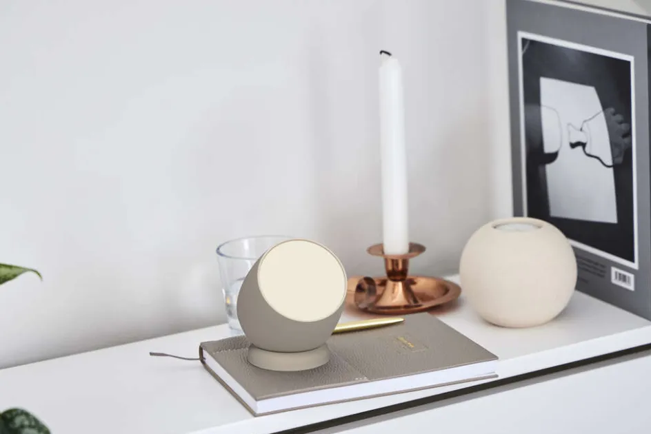 kreafunk Beam Bordlampe H11,5 cm, Sand