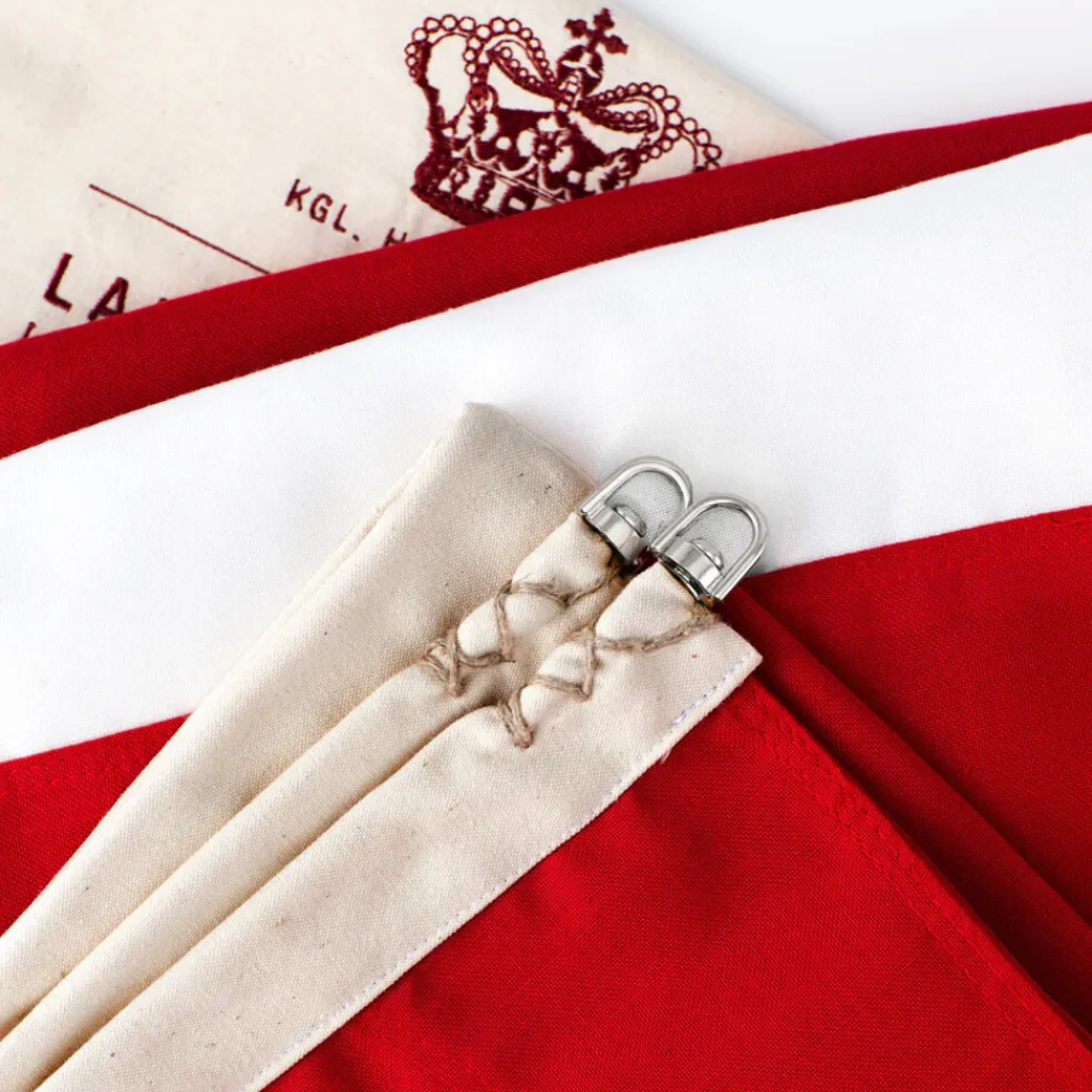 Langkilde & Søn Uderum > Luksus Dannebrogsflag til Flagstang