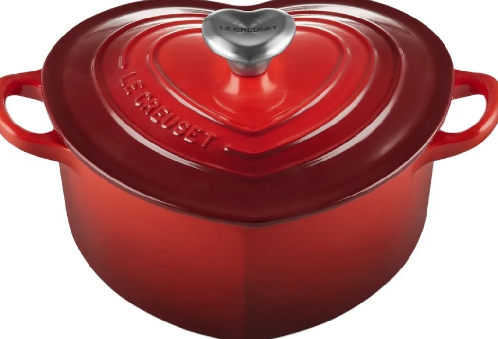Le Creuset Gryder Og Kasseroller > Heart Gryde m. Hjerteformet Knop 20 cm/1,9 L, Cerise