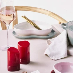 Best Le Creuset Heart Signature Salt- og Pebersæt, Cerise