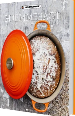 Le Creuset Kogebøger > Kogebog Hjemmebagt med et strejf af