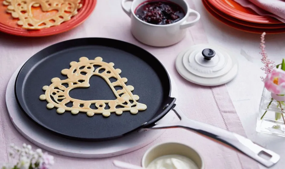 Discount Le Creuset Toughened Non-Stick Pandekagepande