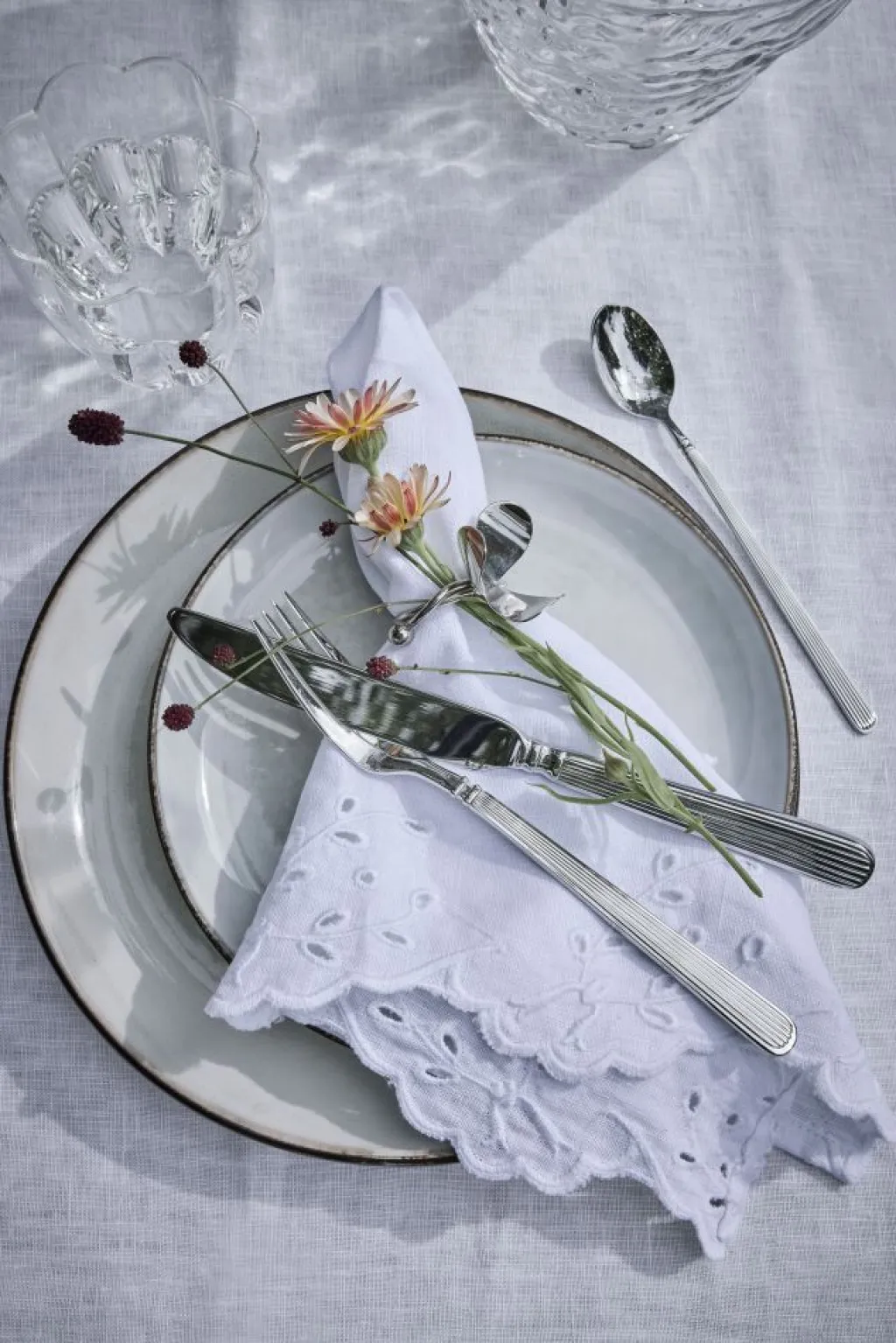 Anglaise Stofserviet 45x45 cm, Hvid Servietter