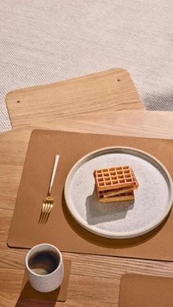 Lind DNA Square Recycled Læder Dækkeserviet , Serene Natur