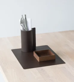 Discount Square Recycled Læder Dækkeserviet 26,5x34 cm, Dækkeservietter