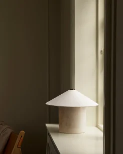 Clearance LYFA FUTÉ 350 Bordlampe H, Creme
