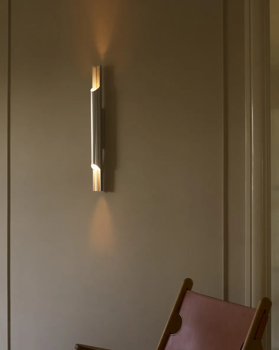 New LYFA PAN 50 Væglampe , Aluminium