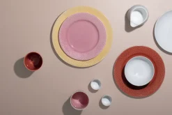 Best Lyngby Porcelæn Rhombe Color Tallerken 21 cm, Rosa