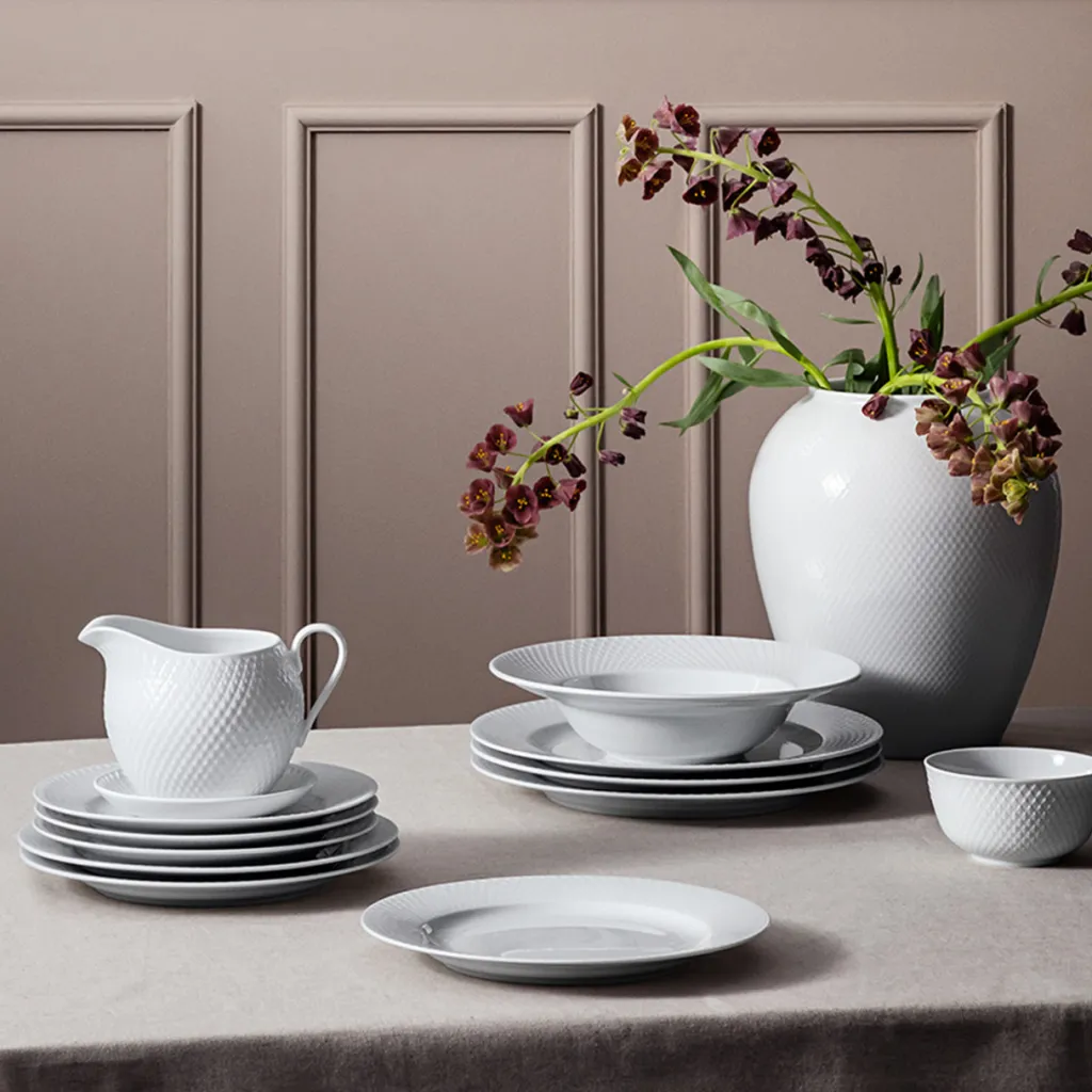 Lyngby Porcelæn Frokosttallerkener > Rhombe Tallerken ,