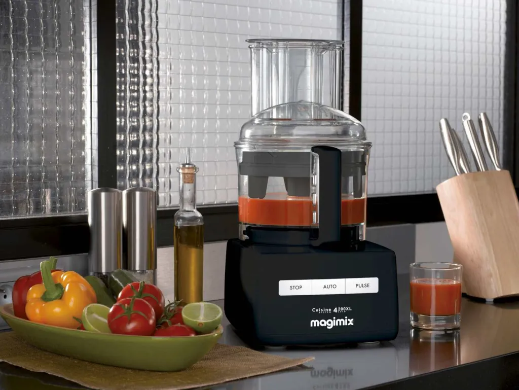 Magimix Foodprocessorer Og Minihakkere > CS 4200 XL Foodprocessor 950W,