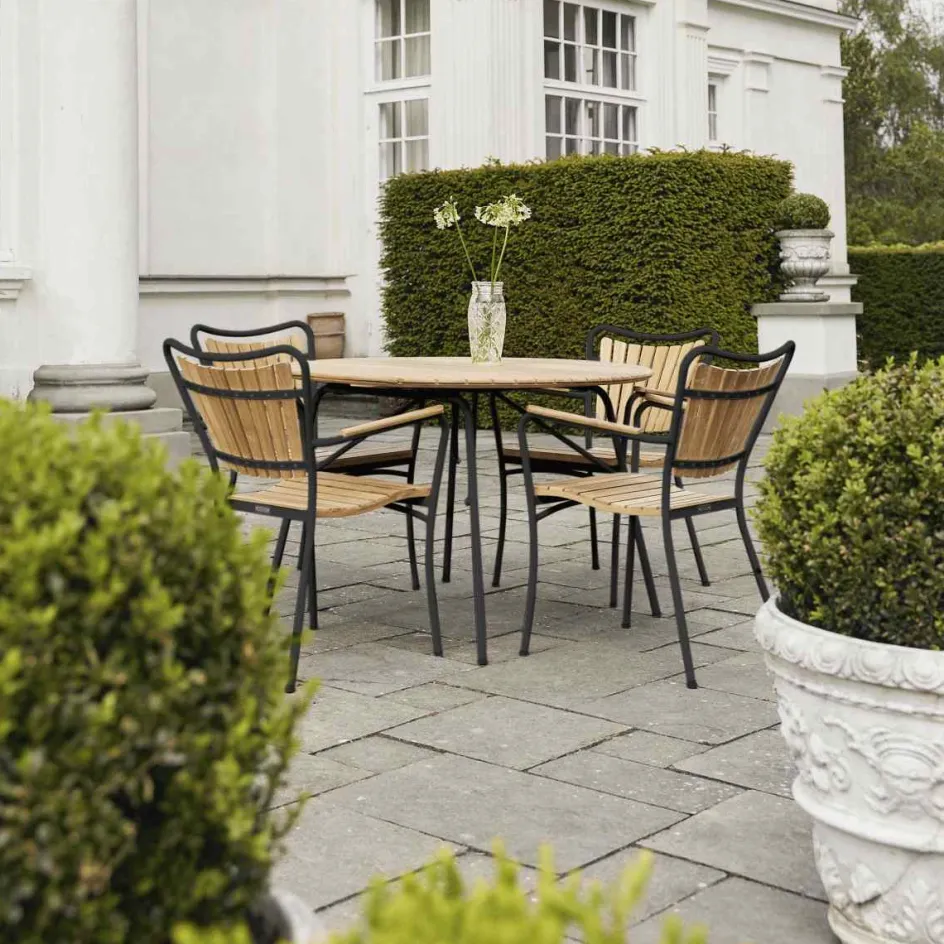 Mandalay Havemøbelsæt m. Magnolia Bord 110 cm og 4 Marguerit Stole, Teak/Antracit