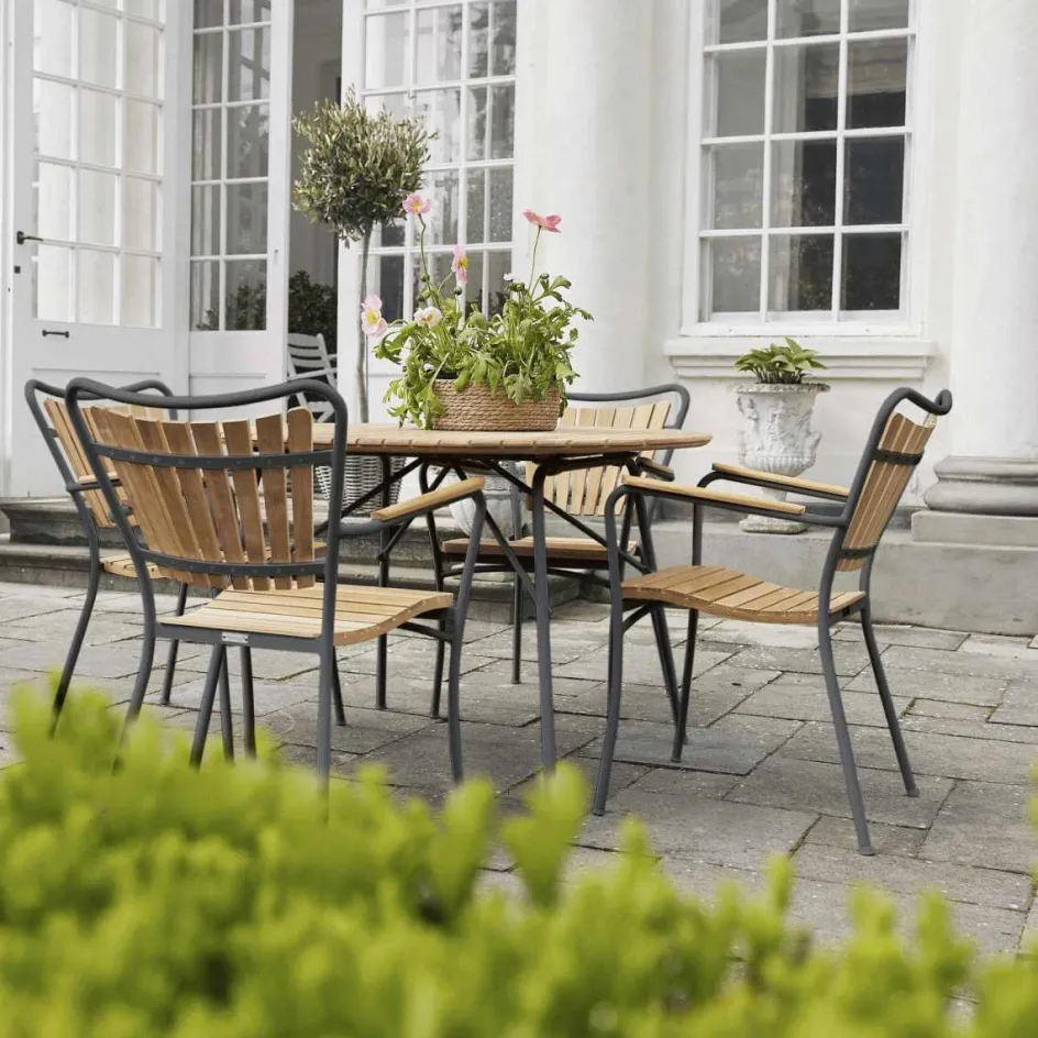 Mandalay Havemøbelsæt m. Magnolia Bord 110 cm og 4 Marguerit Stole, Teak/Antracit