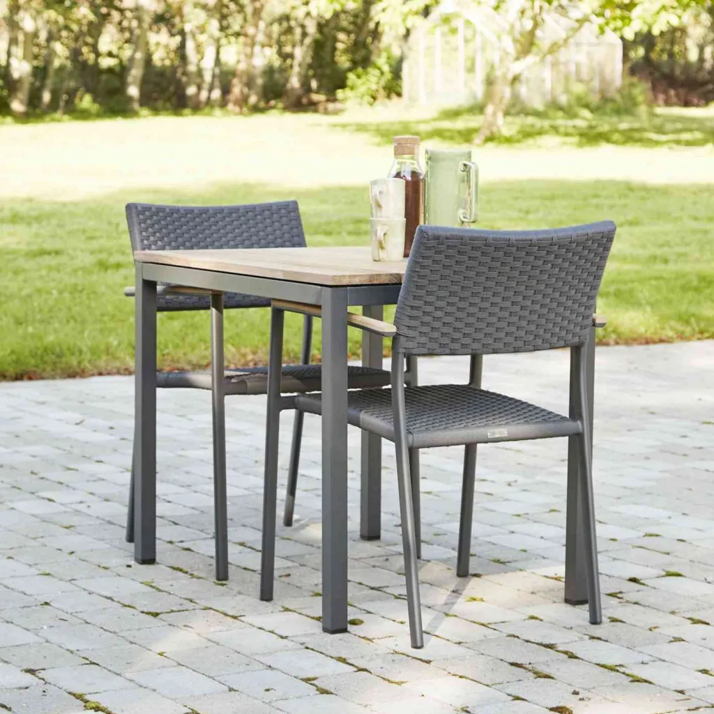 Mandalay Havemøbler|Uderum > Havemøbelsæt m. Toscana Bord 65 cm og 2 Siena Stole, Teak/Antracit