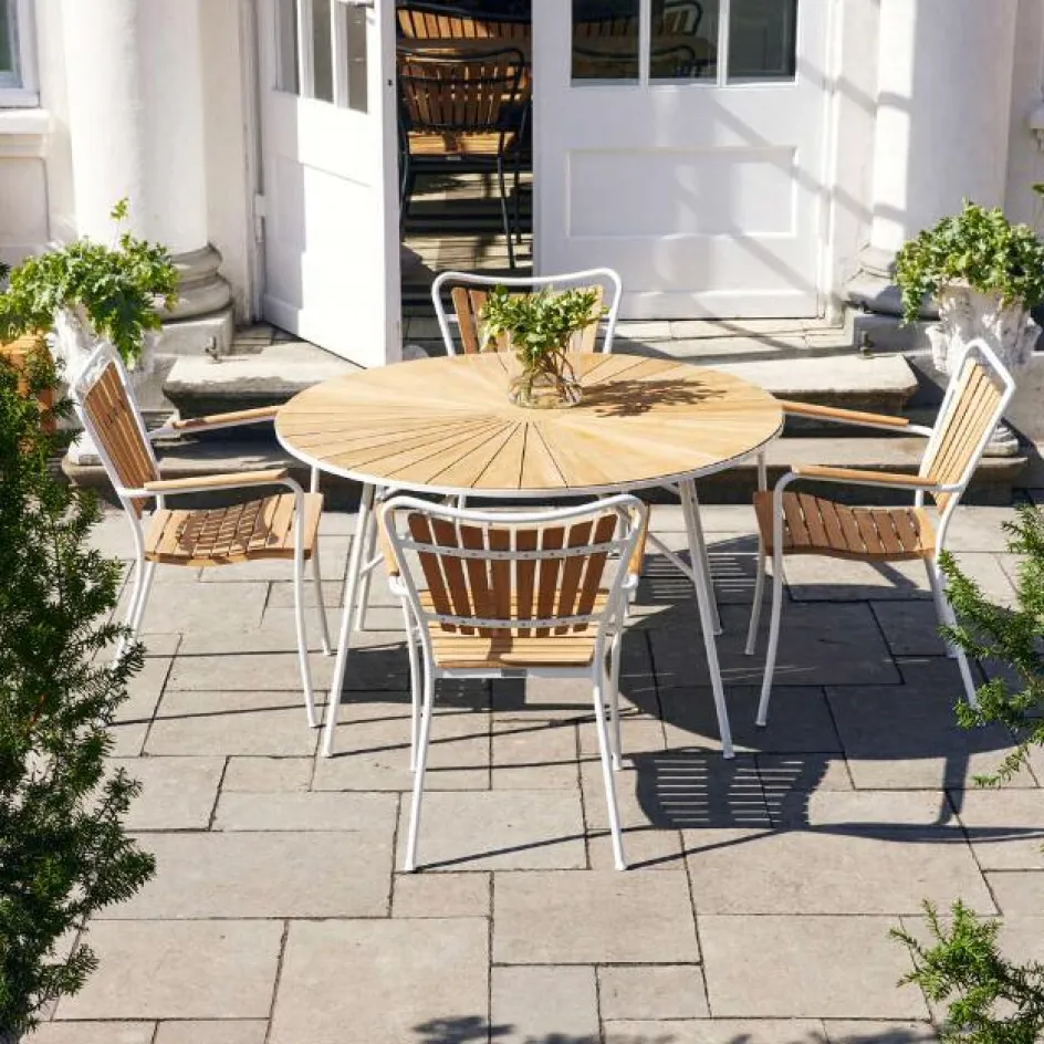Outlet Mandalay Marguerit Havemøbelsæt m. 4 Stole , Teak/Hvid