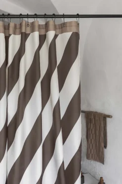 Mette Ditmer Badeværelse > Diagonal Badeforhæng 150x200 cm,