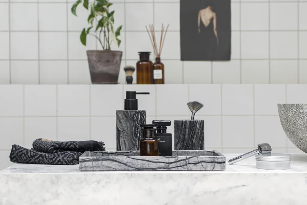 Mette Ditmer Badeværelse > Marble Sæbedispenser, Sort/Grå