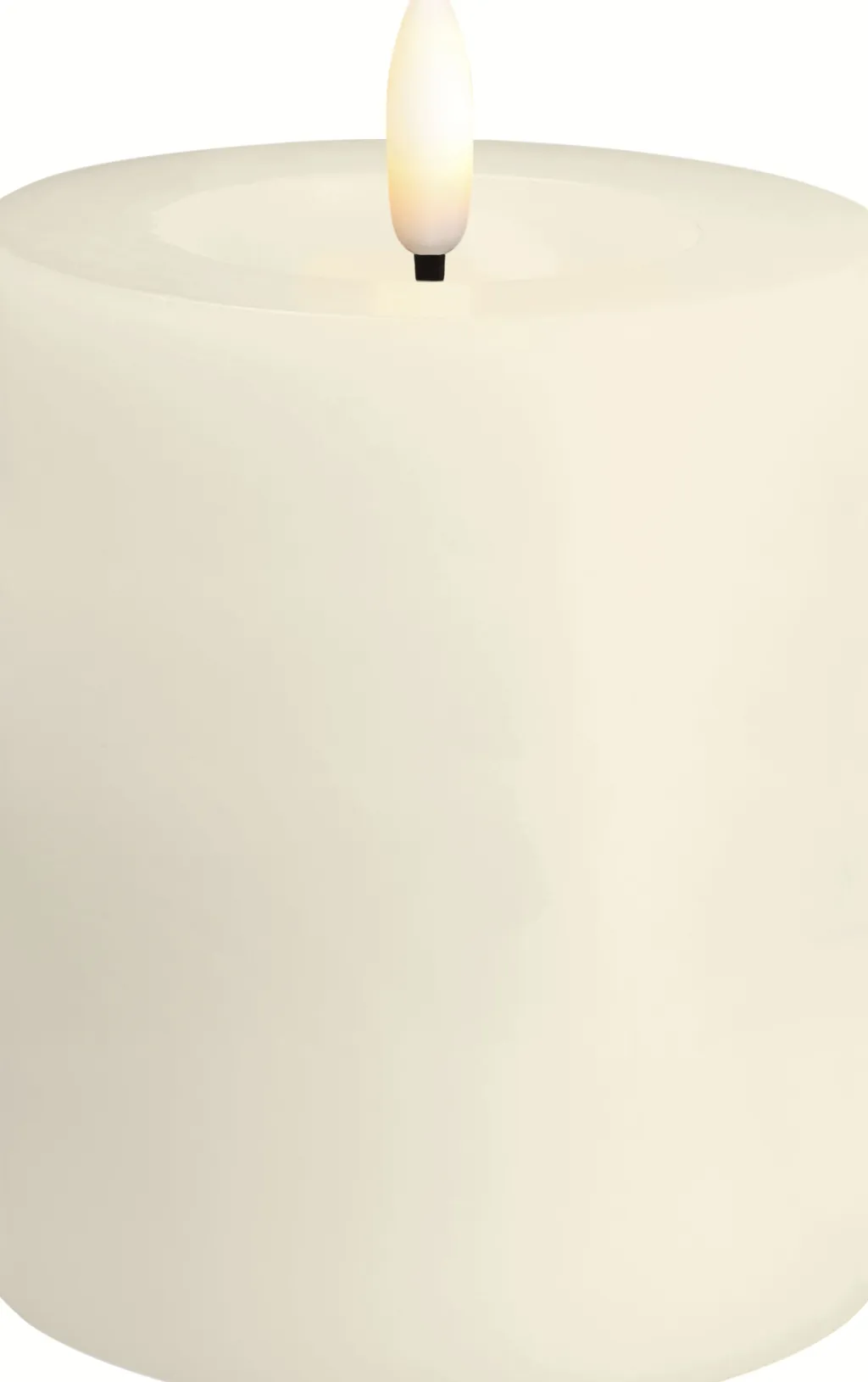 New Bloklys m. Smelteeffekt LED ?7,4xH10 cm, Ivory Stearinlys|Led Stearinlys
