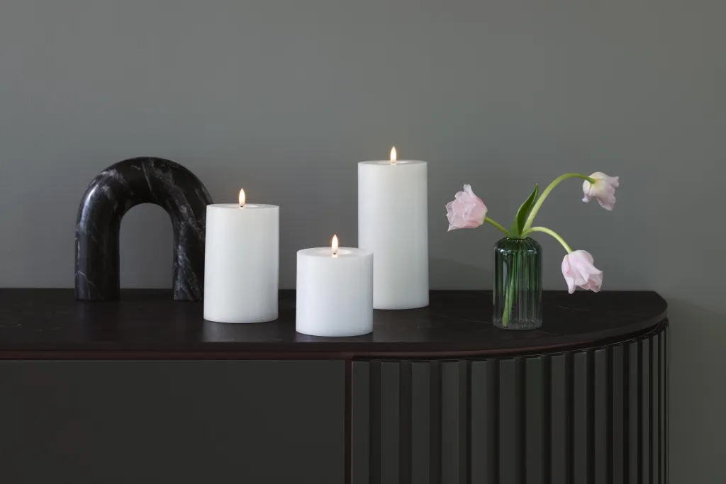 Clearance Bloklys m. Smelteeffekt LED Ø9,9xH20 cm, Stearinlys|Led Stearinlys